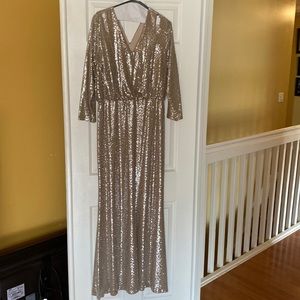 Formal dress, champagne sequence color size 12